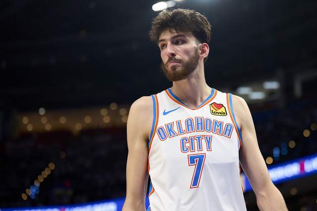 森林狼大胜送猛龙15连败 雄鹿爆冷不敌灰熊